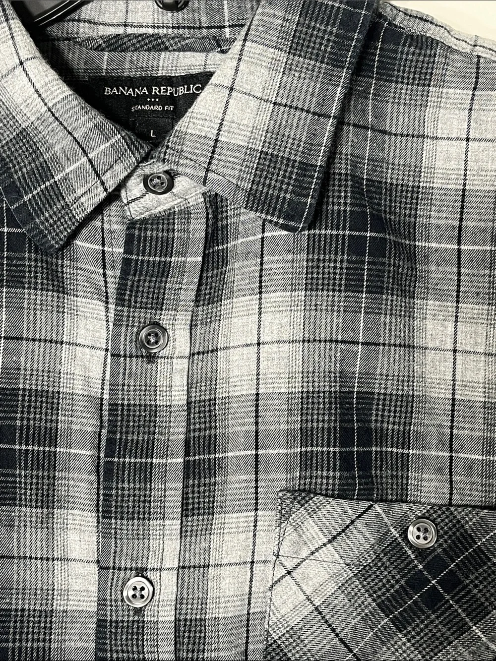 Banana Republic Gray Plaid Flannel Button Up Shirt Men’s Large Standard